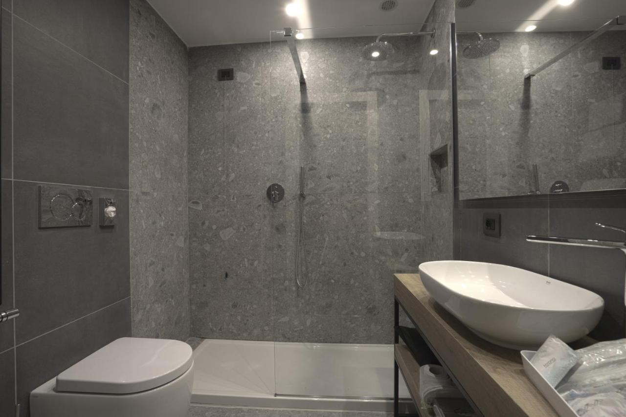 Hotel Motel Ascot Ліссоне Екстер'єр фото