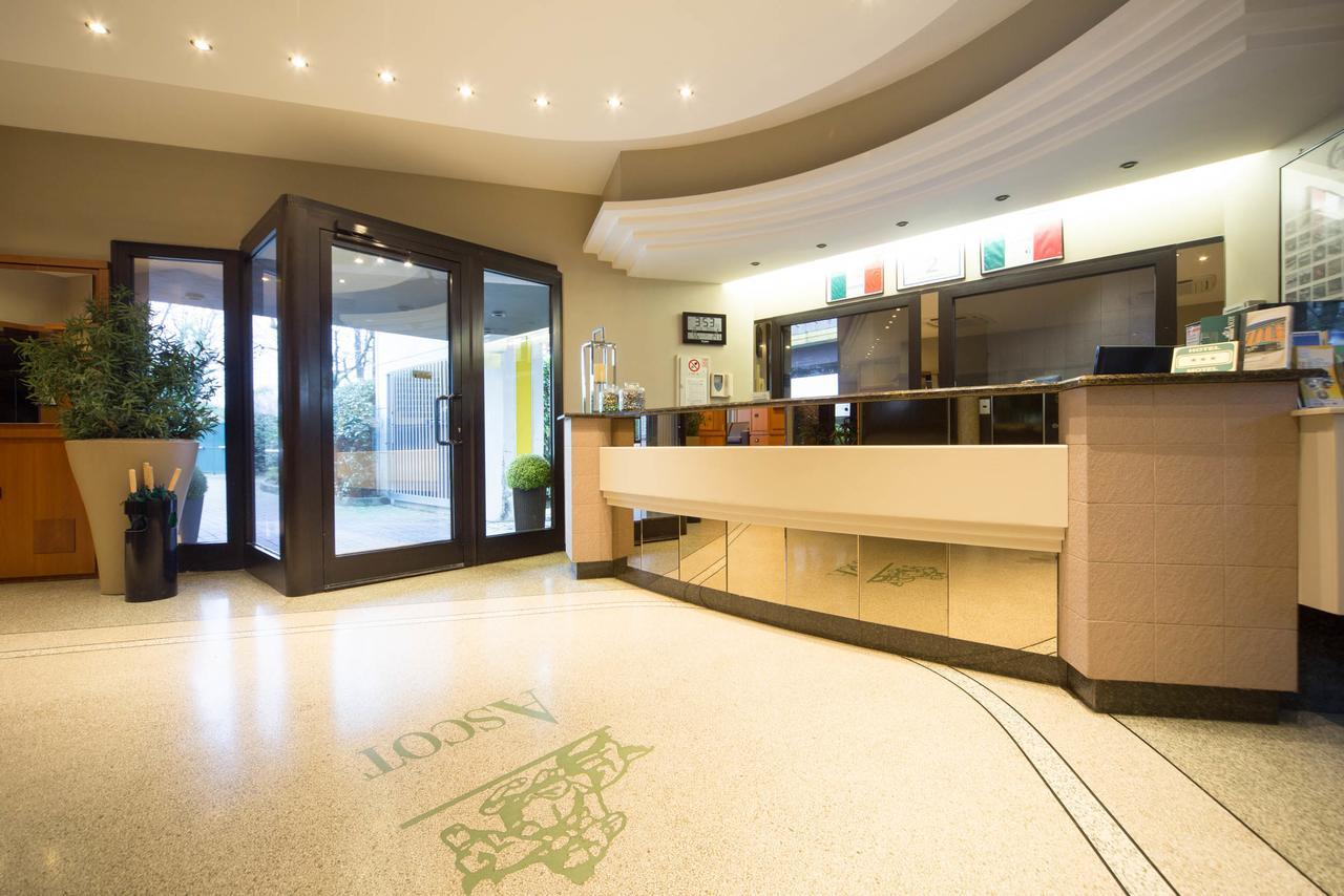 Hotel Motel Ascot Ліссоне Екстер'єр фото