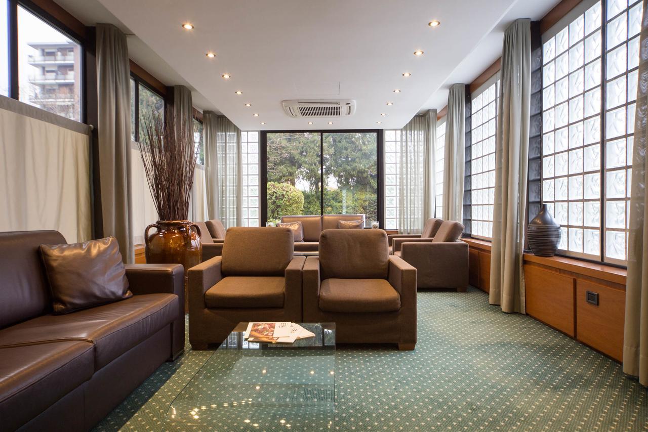Hotel Motel Ascot Ліссоне Екстер'єр фото