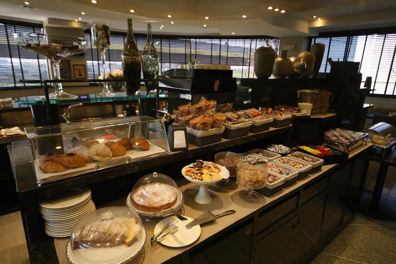 Hotel Motel Ascot Ліссоне Екстер'єр фото